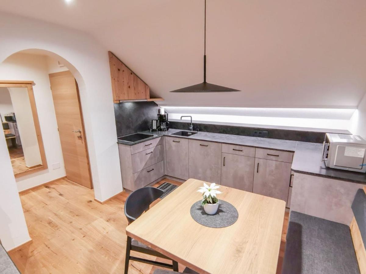 Messna Living Apartment *